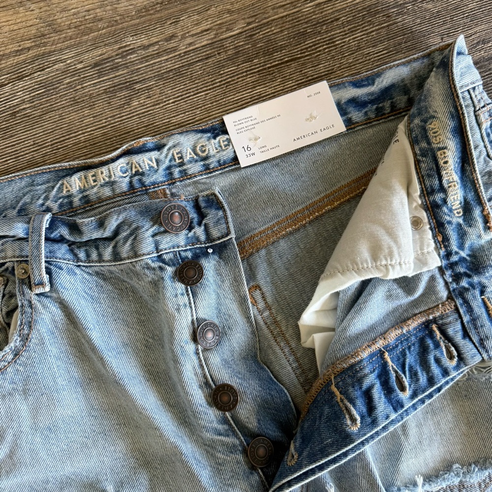 American Eagle Outfitters Light Blue Distressed Boyfriend Jeans 16T - Picture 4 of 7